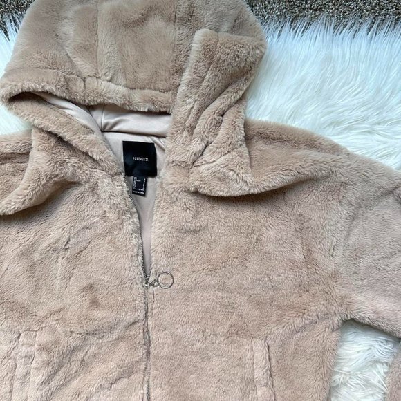 Forever 21 Tan Faux Fur Super Soft Fuzzy Jacket - Picture 3 of 8